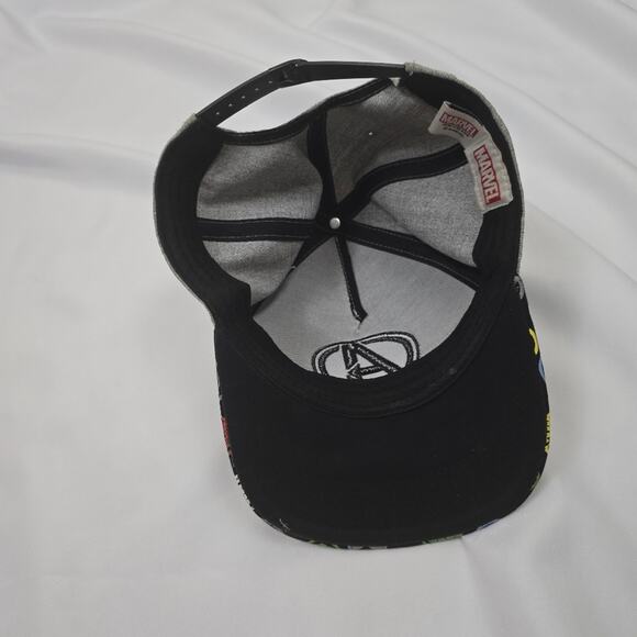 Marvel Avengers Logo A With Hero Icons Flat Bill Hat Comics Logo Snap Back - Picture 6 of 7